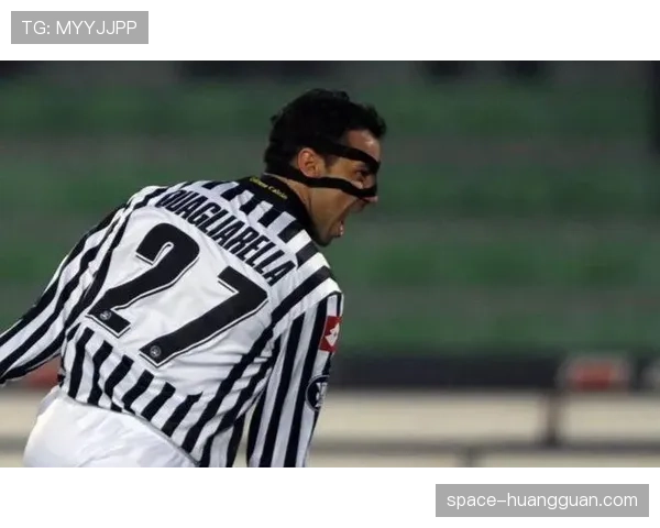 特写：伤愈复出的乌迪内斯老将如何在快节奏比赛中适应新角色